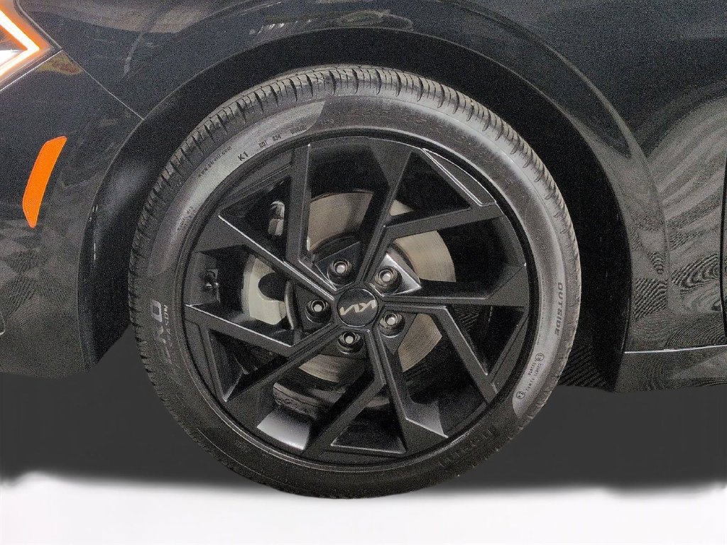 Used 2026 Kia K5 GT-Line w/ GT-Line Premium Package FWD image 13