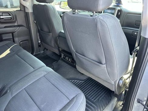 Used 2021 Chevrolet Silverado 1500 LT AWD/4WD image 23