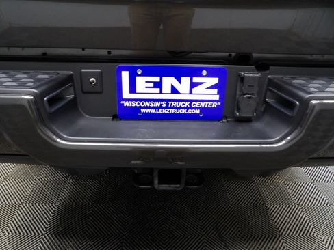 Used 2025 RAM 2500 Big Horn AWD/4WD image 46