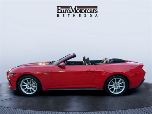 Used 2024 Ford Mustang GT Premium image 2