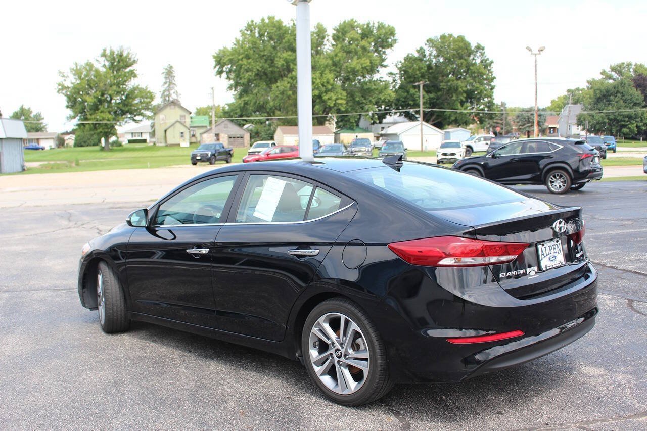 Used 2017 Hyundai Elantra Limited FWD image 2