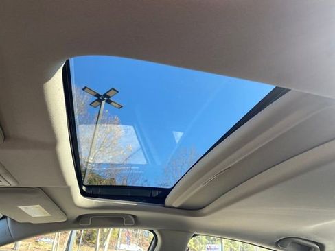 Used 2021 Honda Civic EX image 15