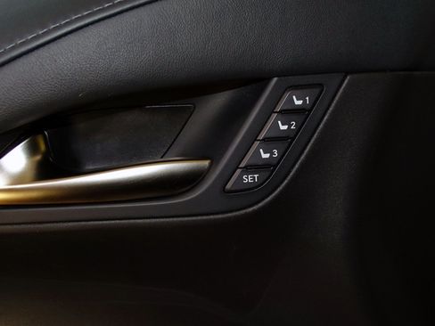 Used 2016 Lexus LX 570 4WD image 22