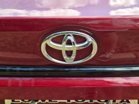 Used 2025 Toyota Corolla LE FWD image 9