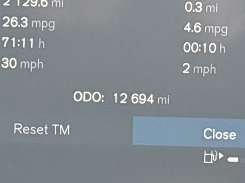 Used 2025 Volvo XC40 B5 Plus image 20