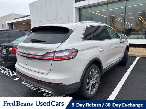 Used 2023 Lincoln Nautilus Reserve w/ Luxury Package image 6