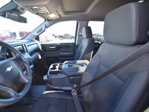 New 2026 Chevrolet Silverado 1500 W/T w/ WT Value Package image 9