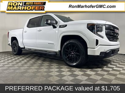 Used 2025 GMC Sierra 1500 Elevation w/ Preferred Package