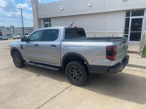 Used 2024 Ford Ranger XLT RWD image 4