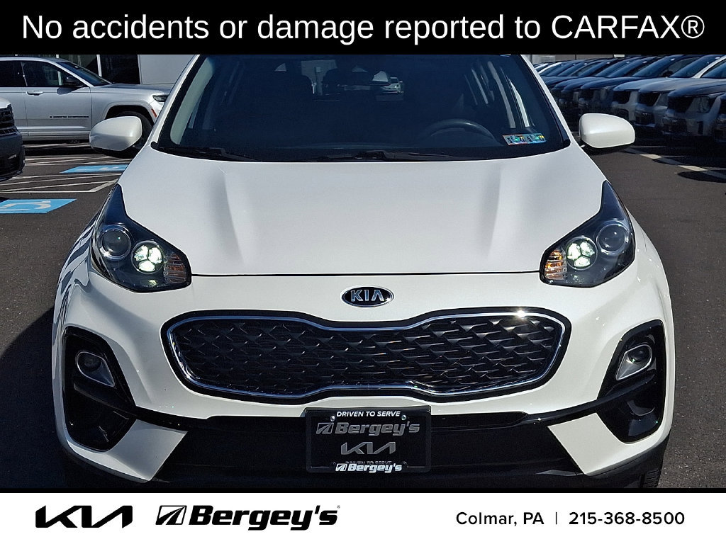 Certified 2022 Kia Sportage LX AWD/4WD image 2