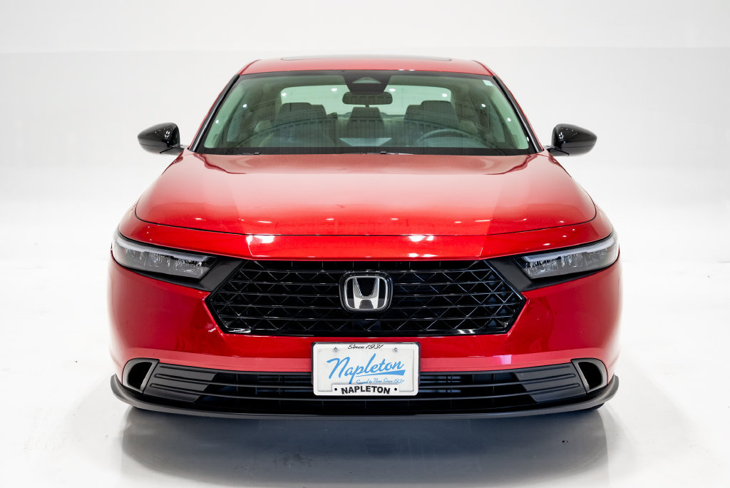 Used 2025 Honda Accord SE image 6