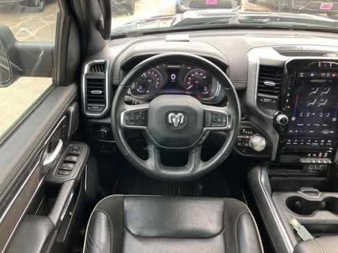Used 2024 RAM 1500 Laramie AWD/4WD image 18