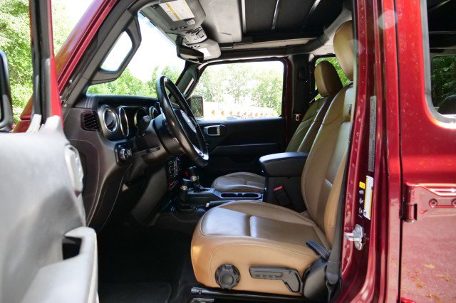 Used 2021 Jeep Wrangler Unlimited Rubicon AWD/4WD image 26
