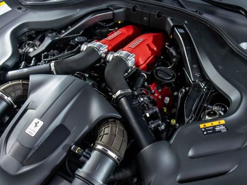 Certified 2019 Ferrari Portofino image 58