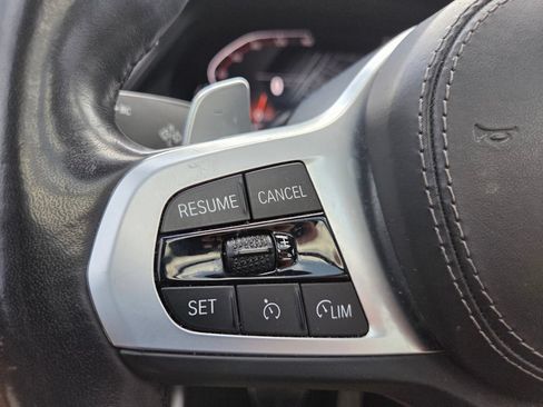Used 2022 BMW X5 sDrive40i w/ M Sport Package RWD image 12