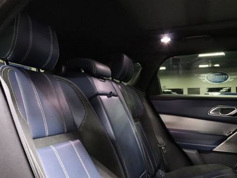 Used 2019 Land Rover Range Rover Velar R-Dynamic SE image 29