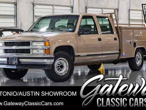 Used 1997 Chevrolet Silverado 3500 2WD Crew Cab w/ Convenience Pkg image 1