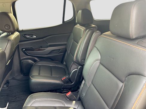 Used 2023 GMC Acadia AT4 w/ Technology Package image 25