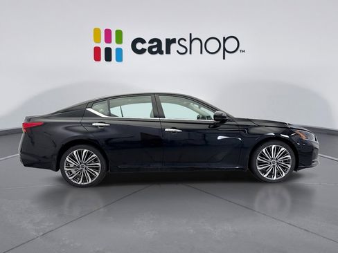 Used 2023 Nissan Altima 2.5 SL image 6