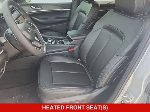 New 2026 Jeep Grand Cherokee L Limited AWD/4WD image 17