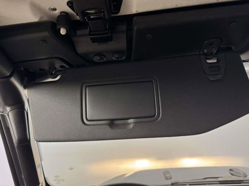 Used 2022 Jeep Wrangler Unlimited Sport image 26