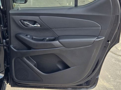 Certified 2023 Chevrolet Traverse LT image 10