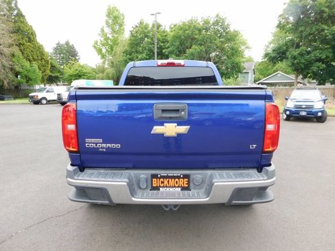 Used 2015 Chevrolet Colorado LT w/ Luxury Package RWD image 21