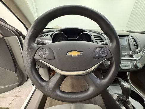 Used 2015 Chevrolet Impala LS image 12