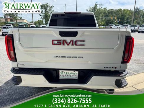 Used 2023 GMC Sierra 2500 AT4 w/ AT4 Premium Plus Package AWD/4WD image 7