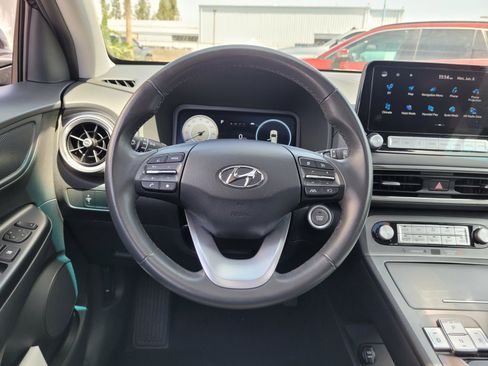 Used 2023 Hyundai Kona SEL FWD image 16