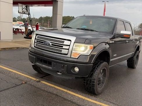 Used 2014 Ford F150 Platinum image 1
