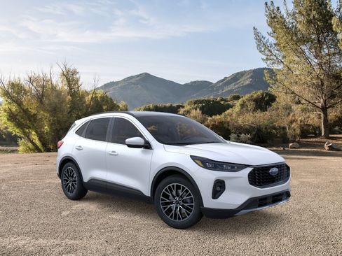 New 2025 Ford Escape SE w/ PHEV Premium Package image 7