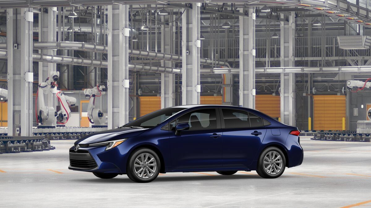 New 2027 Toyota Corolla LE FWD image 3