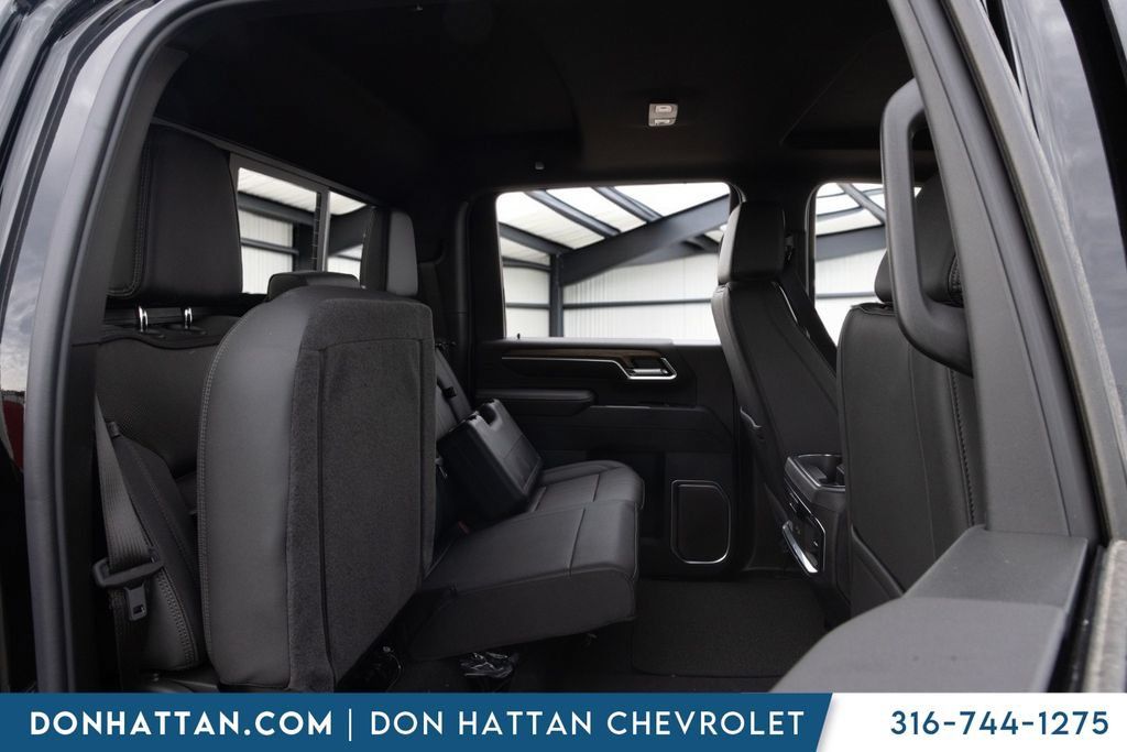 New 2026 Chevrolet Silverado 2500 High Country w/ Midnight Edition AWD/4WD image 22