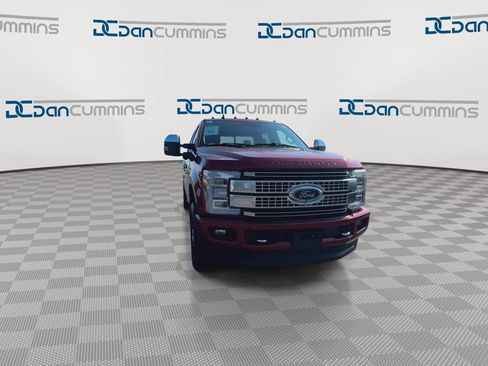 Used 2019 Ford F350 Platinum w/ Platinum Ultimate Package AWD/4WD image 3