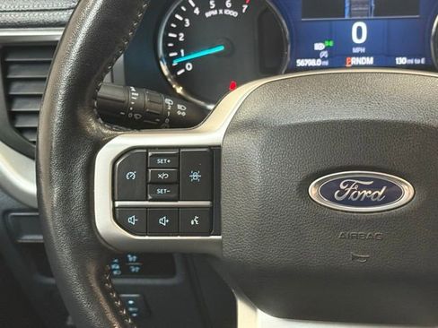 Used 2024 Ford Expedition XLT image 16