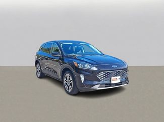 Used 2022 Ford Escape SEL video 2