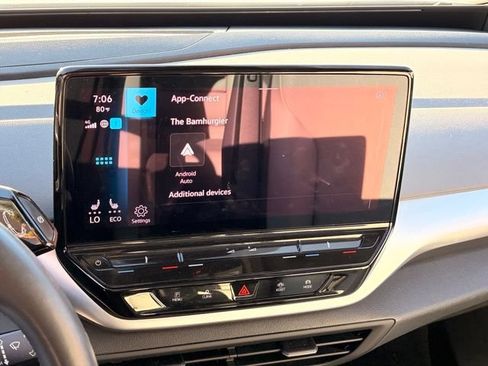 Used 2022 Volkswagen ID.4 Pro S RWD image 17