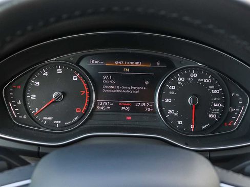 Used 2023 Audi Q5 2.0T Premium w/ Convenience Package AWD/4WD image 34
