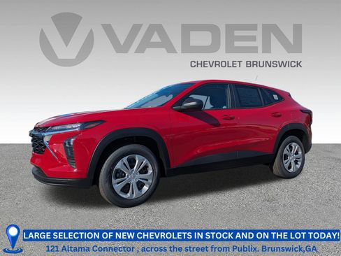 New 2026 Chevrolet Trax LS w/ Driver Confidence Package image 1