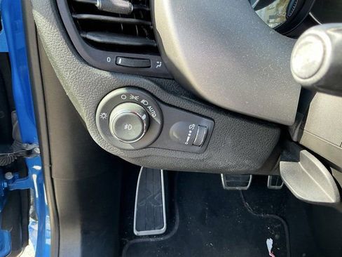 Used 2021 FIAT 500X Sport w/ Premium Group image 21