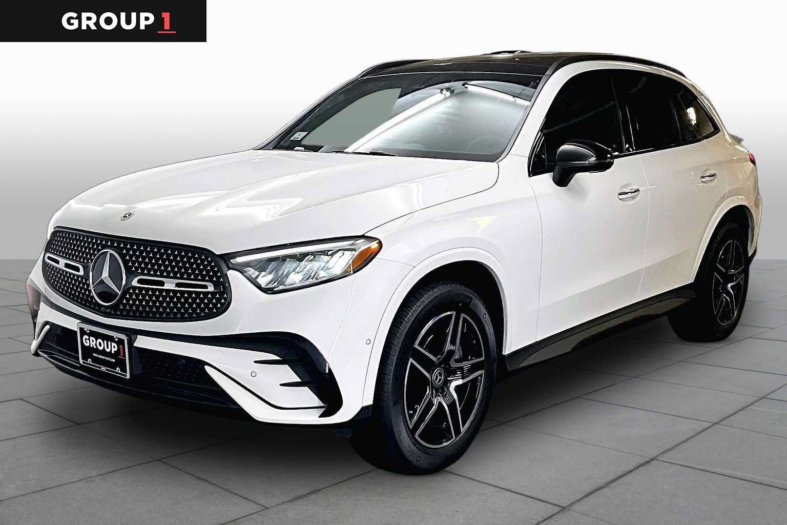 Used 2025 Mercedes-Benz GLC 300 4MATIC image 1