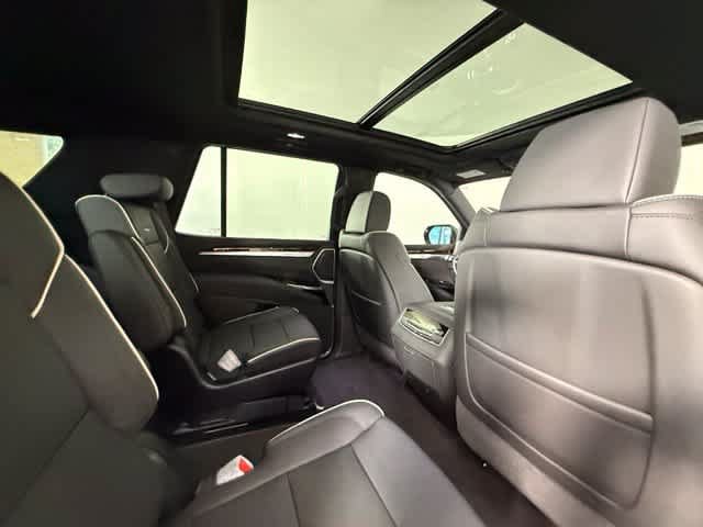 New 2026 Cadillac Escalade Luxury w/ Touring Package AWD/4WD image 36