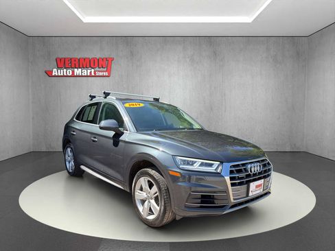 Used 2019 Audi Q5 2.0T Premium Plus w/ Premium Plus Package AWD/4WD image 1