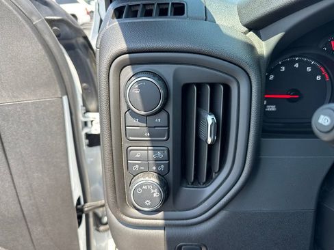 Used 2025 Chevrolet Silverado 2500 Custom w/ Custom Value Package AWD/4WD image 27