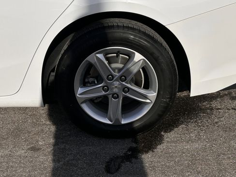 Used 2024 Chevrolet Malibu LT FWD image 8