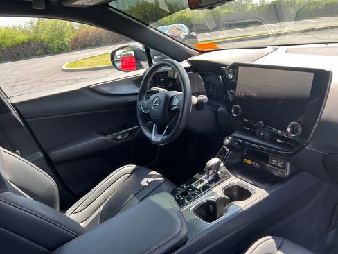 Used 2024 Lexus NX 350 F Sport AWD/4WD image 9