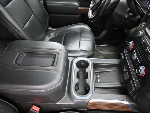 Used 2022 Chevrolet Silverado 3500 High Country w/ Snow Plow Prep/Camper Package image 33