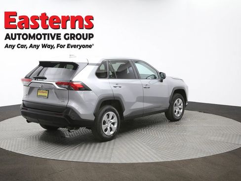 Used 2024 Toyota RAV4 LE image 40