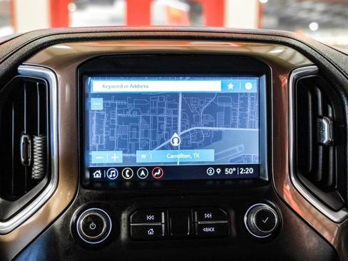 Used 2022 Chevrolet Silverado 3500 High Country w/ Technology Package image 19